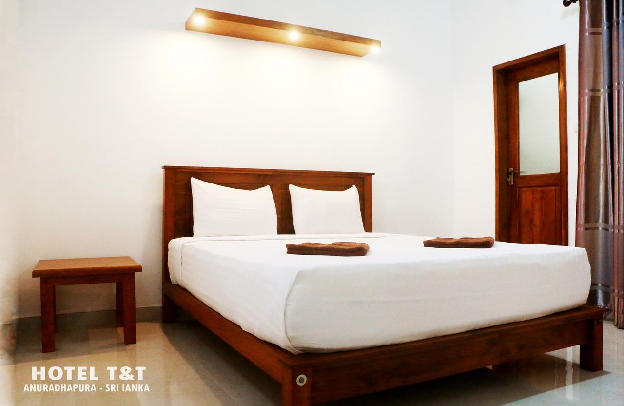 Hotel T & T Anuradhapura Luaran gambar