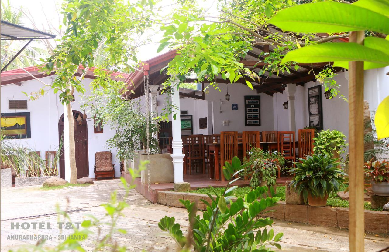 Hotel T & T Anuradhapura Luaran gambar