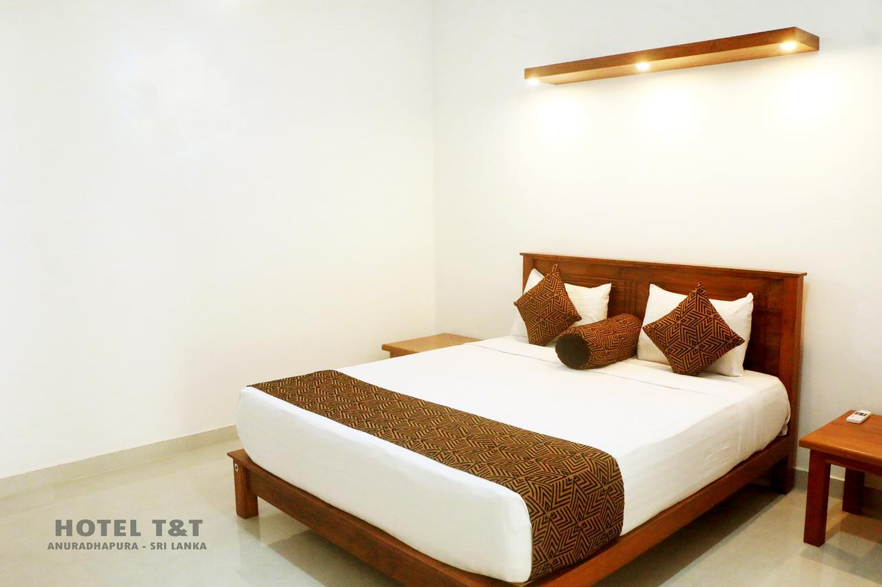 Hotel T & T Anuradhapura Luaran gambar