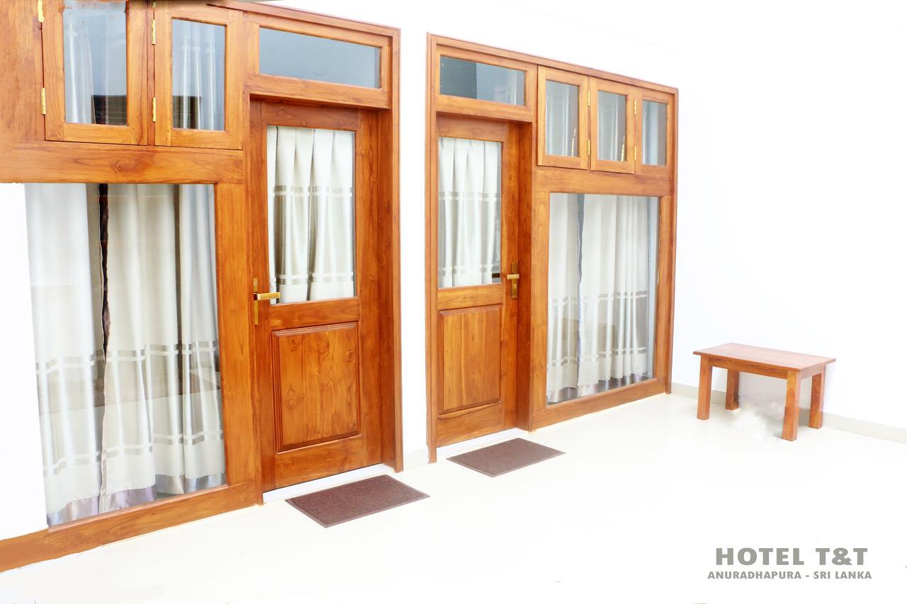 Hotel T & T Anuradhapura Luaran gambar